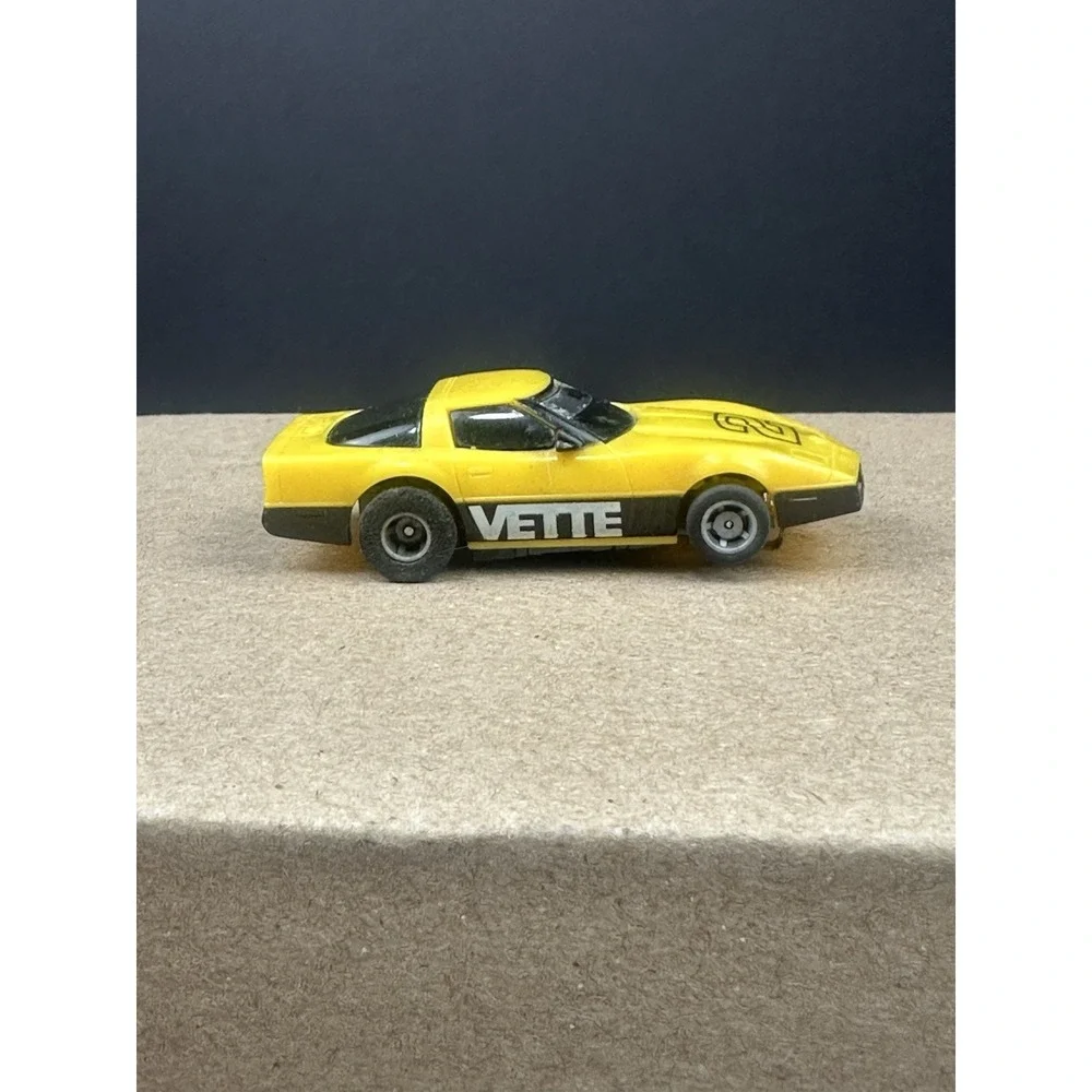 TYCO HO scale slot racing car TYCO Chevy Vette Ho Slot Car Untested
